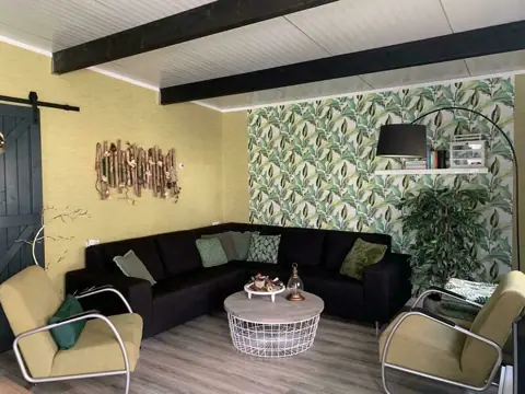 Woonkamer met grote hoekbank